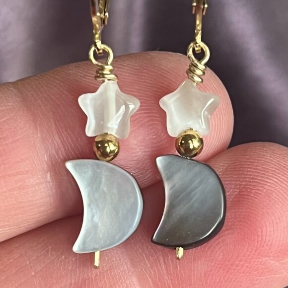 Moon and Star Earrings, Mother of Pearl, Celestial - Picture 5 of 5